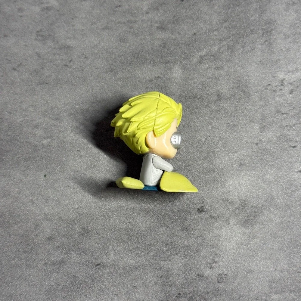 Jujutsu‎ Kaisen Kento Nanami Mini Figure Yellow Grey Anime Goggle Onemutan JJK